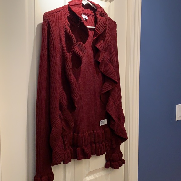 Northern Reflections Sweaters - 🌟HostPick🌟NWOT Burgundy Cardigan with Frills - size L